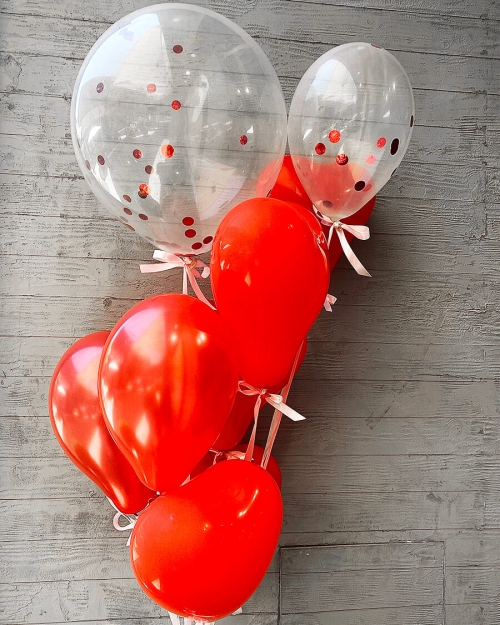 זר בלונים אדום