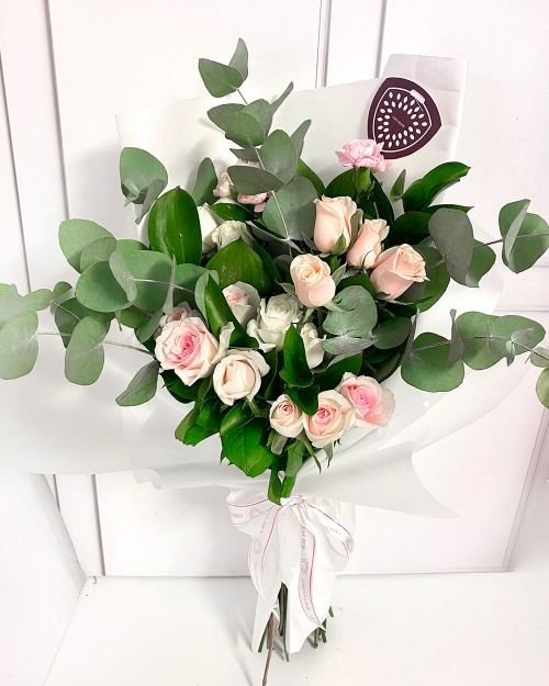 זר מפץ ורדי פסטל