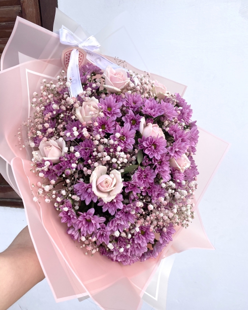 זר חגיגה ורודה