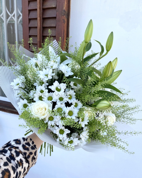 זר וויט מרגרטה